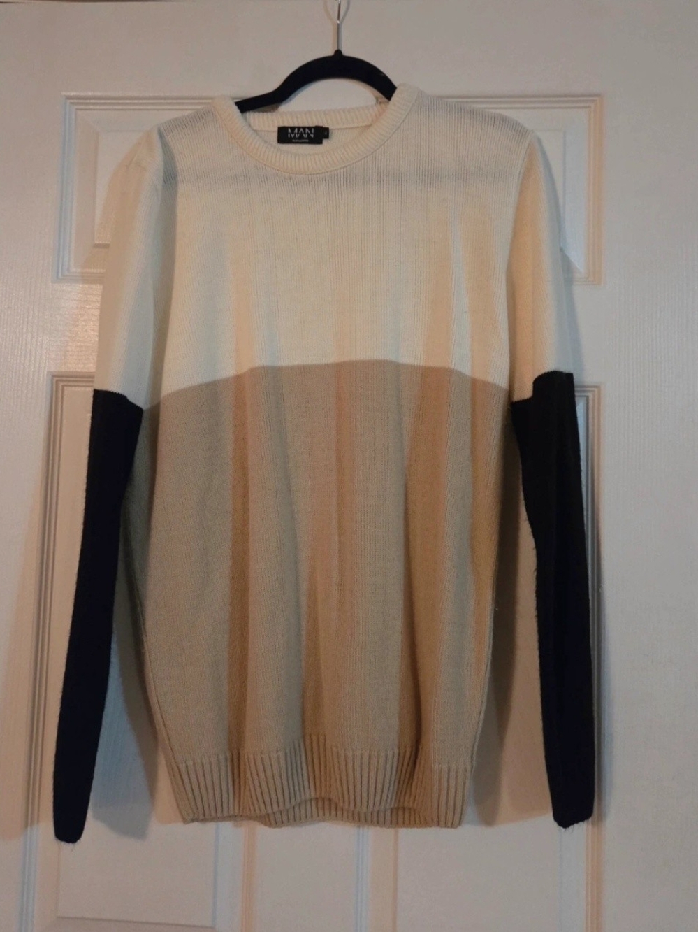 Black Label Colorblock Crewneck Sweater in Cream, Tan & Black Sleeves
